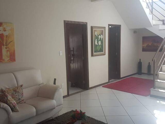 Sobrado para Venda em Cruzeiro - 4