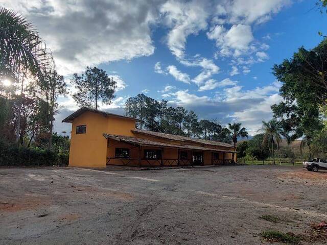 #AR0004 - Área para Venda em Cruzeiro - SP