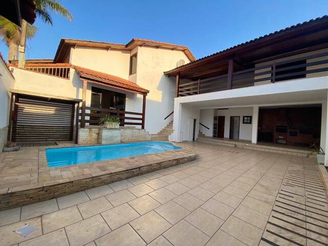 Sobrado para Venda em Cruzeiro - 3