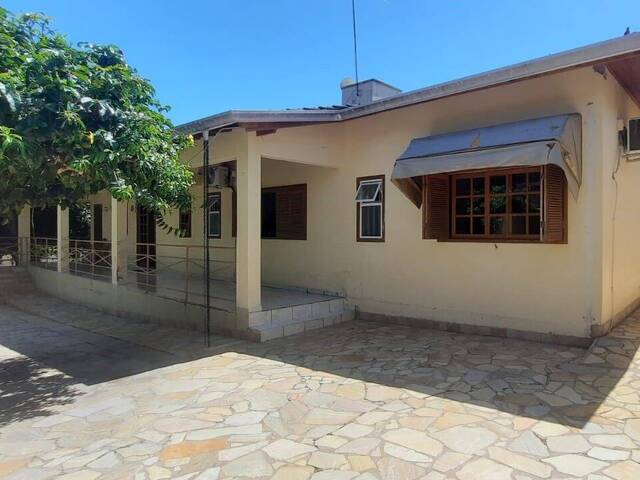 Casa para Venda em Cruzeiro - 2