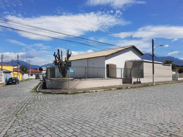 Casa para Venda em Cruzeiro - 2