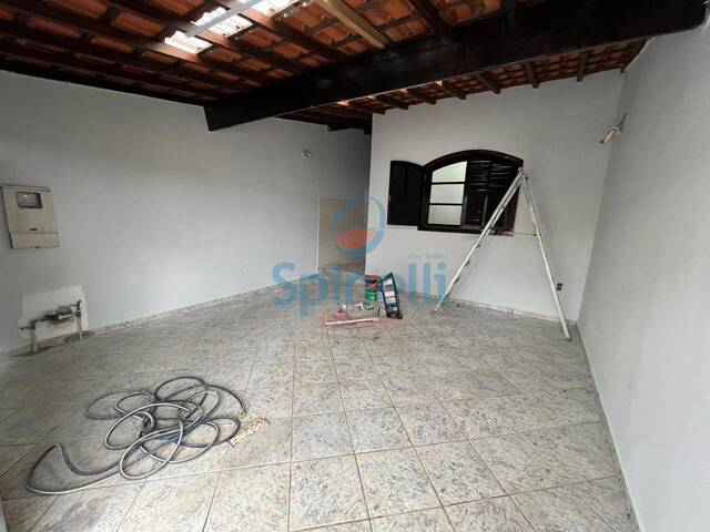 Casa para Locação em Cruzeiro - 2