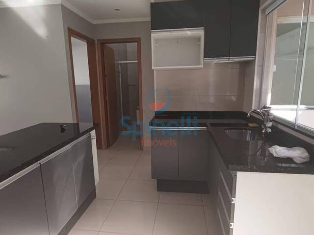 Venda em Campo das Caviúnas - Lavrinhas