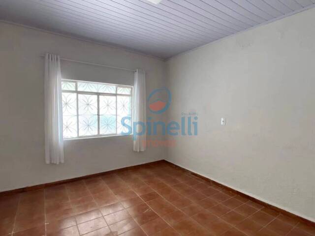 #3049 - Casa para Locação em Cruzeiro - SP