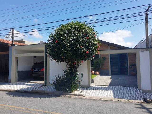 #CA0665 - Casa para Venda em Taubaté - SP