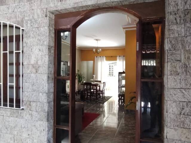 Casa para Venda em Cruzeiro - 3