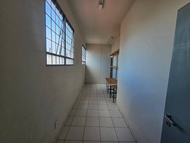 #SA0051 - Sala para Locação em Cruzeiro - SP