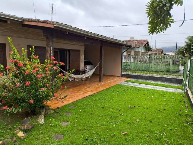 #CA0780 - Casa para Venda em Caraguatatuba - SP