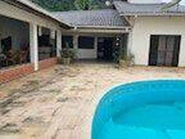 Casa para Venda em Caraguatatuba - 5