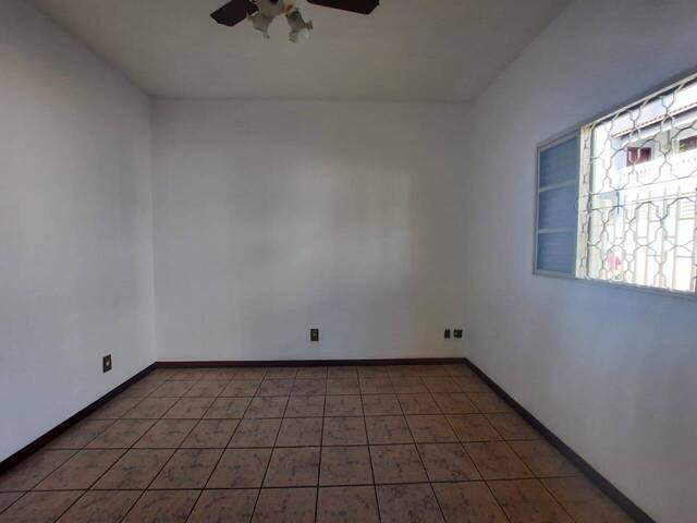 Casa para Venda em Cruzeiro - 2