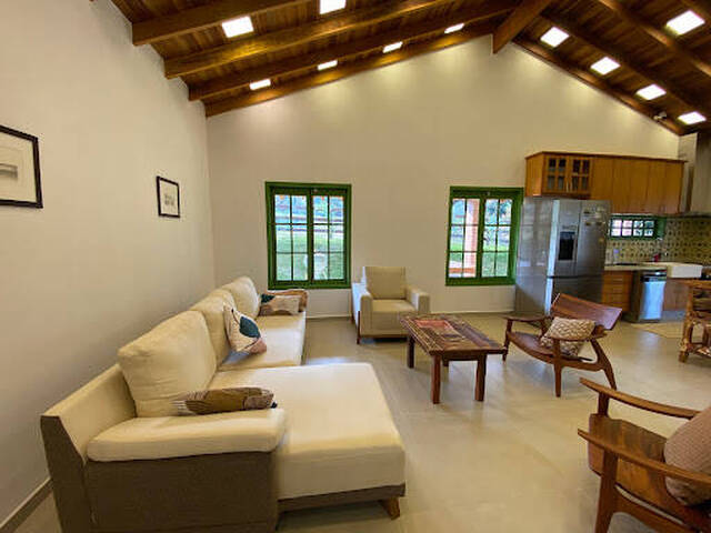 #CA0816 - Casa para Locação em Cruzeiro - SP