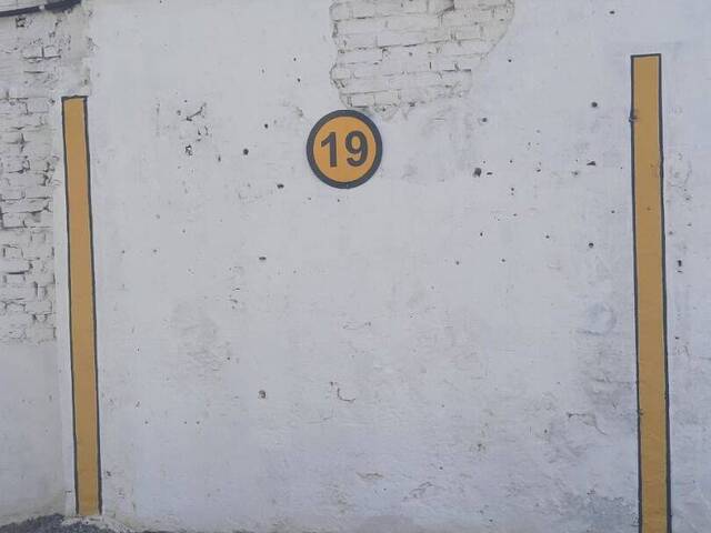 #GR0024 - Garagem para Locação em Cruzeiro - SP