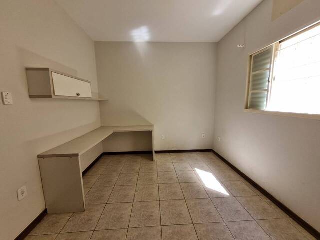 Casa para Venda em Cruzeiro - 4