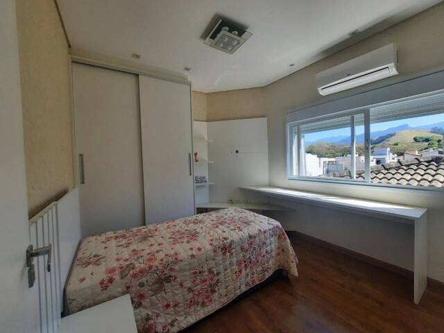 Sobrado para Venda em Cruzeiro - 4