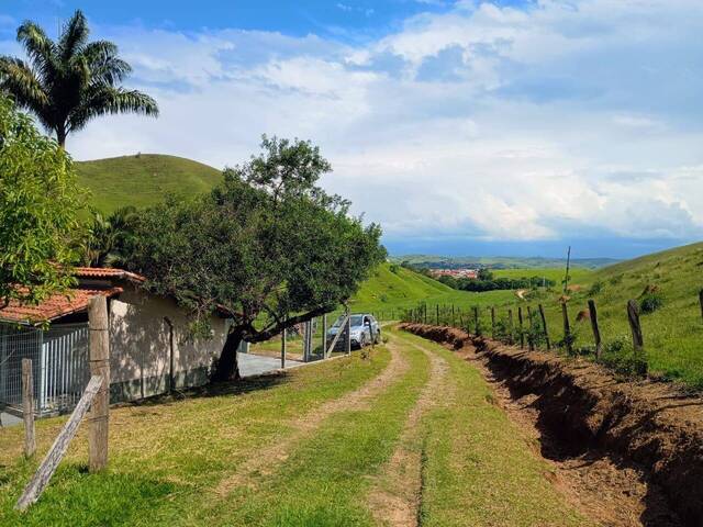 #CH0035 - Chácara para Venda em Cruzeiro - SP