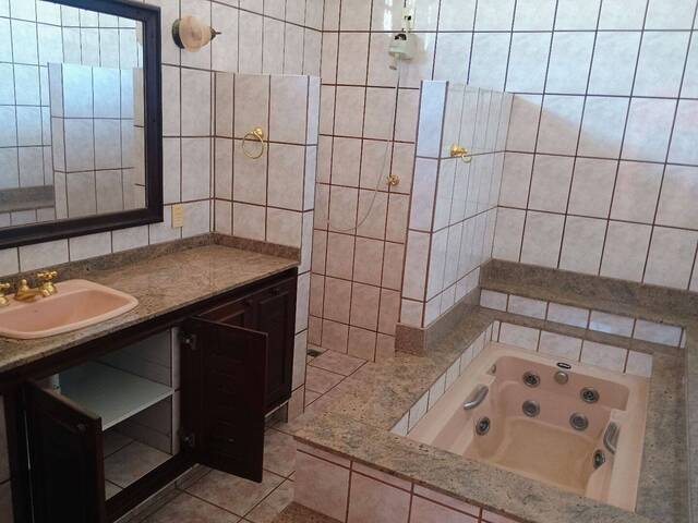 Sobrado para Venda em Cruzeiro - 4