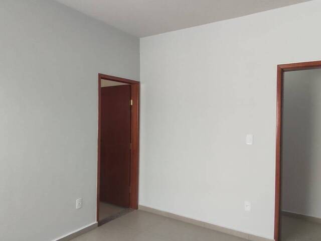 Casa para Venda em Cruzeiro - 4