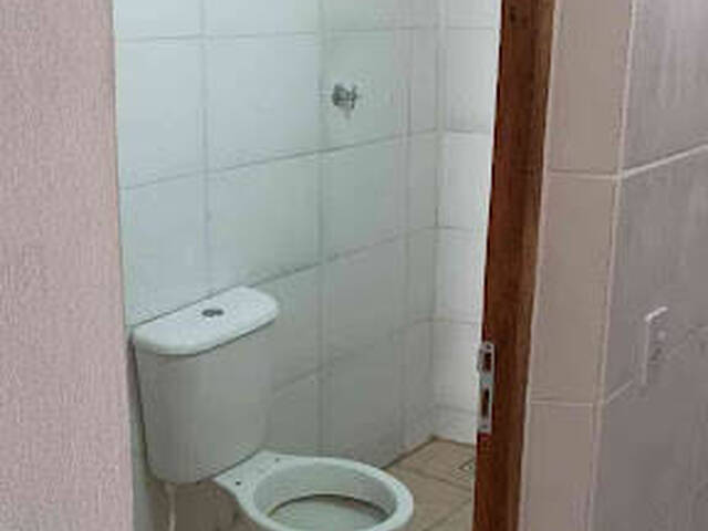 #PT0037 - Ponto Comercial para Locação em Cruzeiro - SP