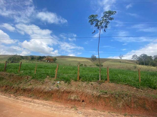 #CH0036 - Chácara para Venda em Cruzeiro - SP