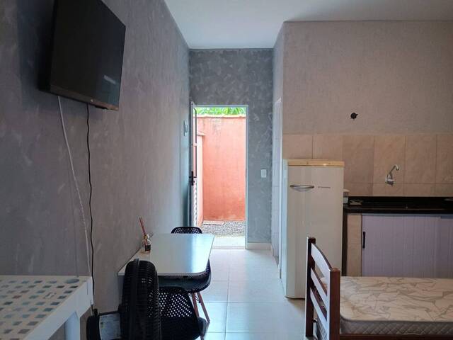 Sobrado para Venda em Caraguatatuba - 5