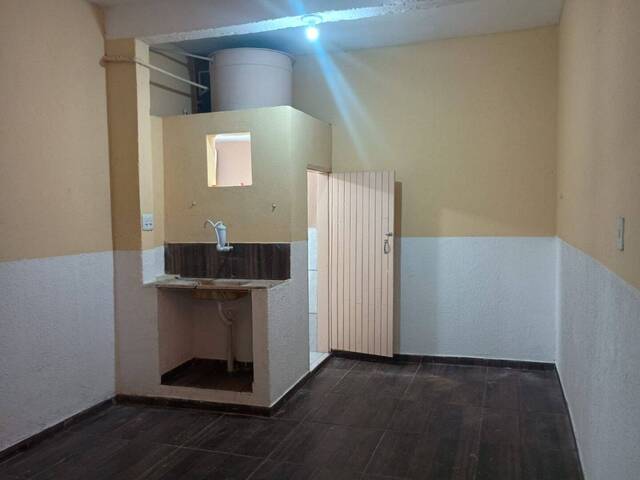 #PT0001 - Ponto Comercial para Locação em Cruzeiro - SP