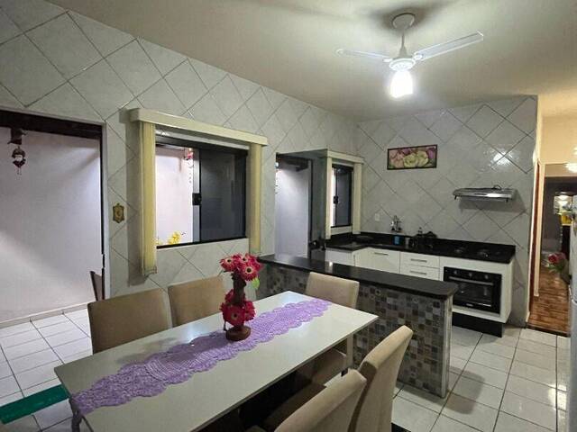 Casa para Venda em Cruzeiro - 4