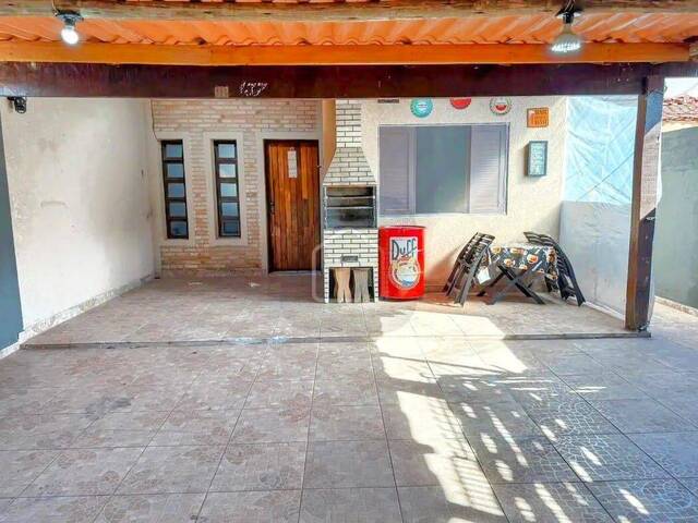 Venda em Jardim Jaqueira - Caraguatatuba