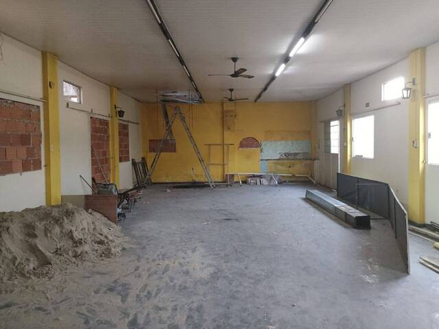 Venda em Vila Regina Célia - Cruzeiro