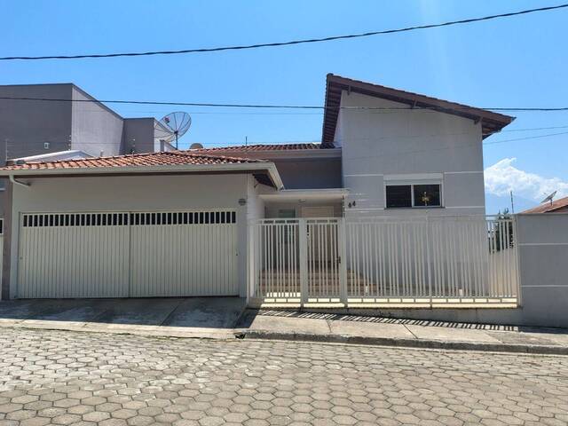 #SO0400 - Sobrado para Venda em Cruzeiro - SP