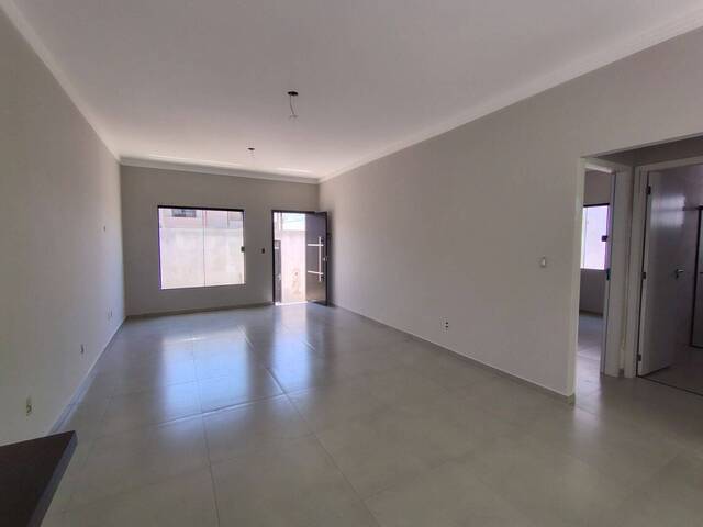 #CA0915 - Casa para Venda em Cruzeiro - SP