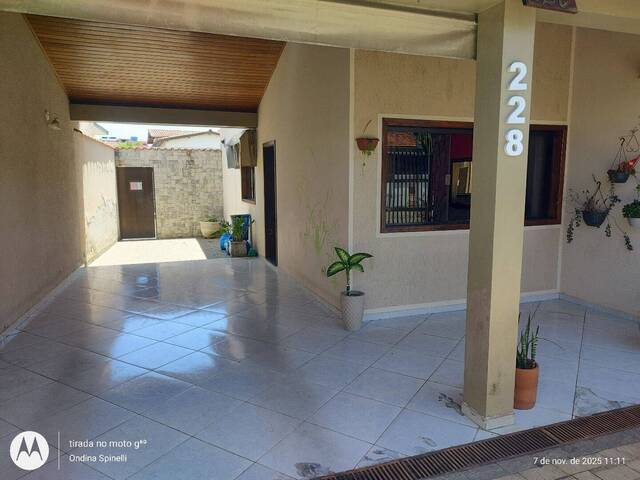 #CA0916 - Casa para Venda em Cruzeiro - SP