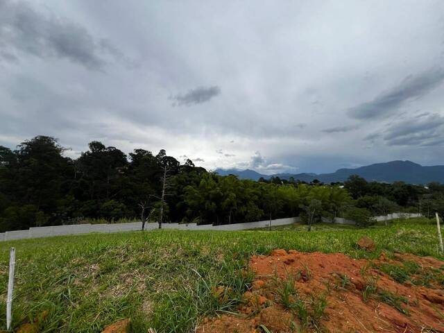 #TE0961 - Terreno para Venda em Cruzeiro - SP