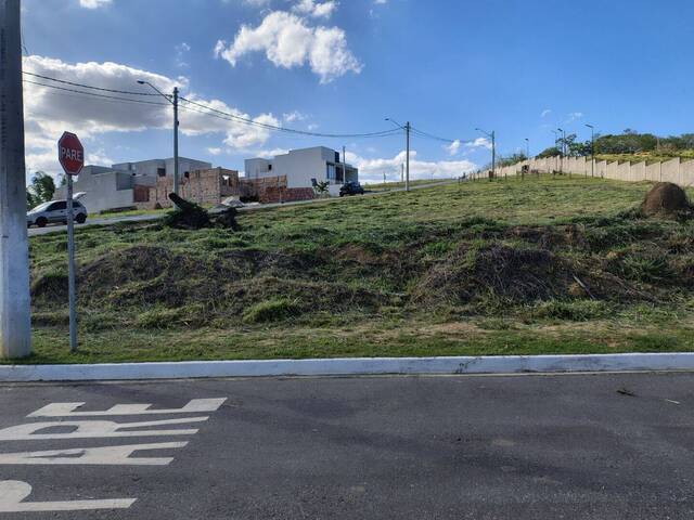 #TE0964 - Terreno para Venda em Cruzeiro - SP