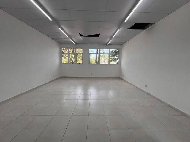 #SA0061 - Sala para Locação em Cruzeiro - SP