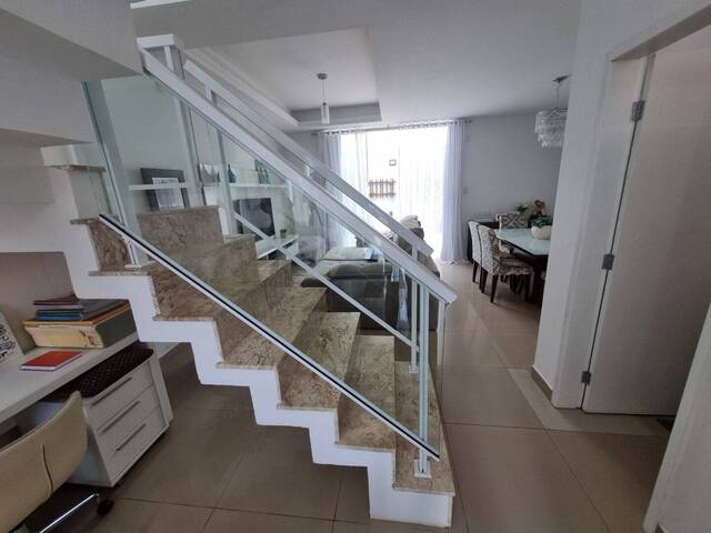 #SO0406 - Sobrado para Venda em Cruzeiro - SP