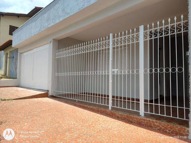 #CA0919 - Casa para Venda em Cruzeiro - SP