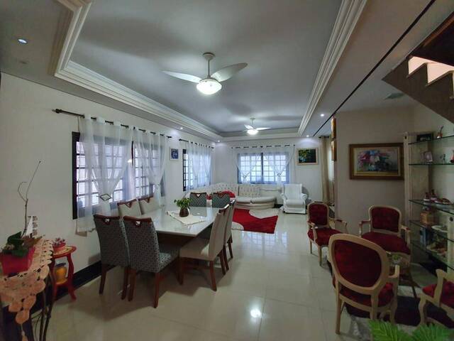 Sobrado para Venda em Cruzeiro - 3