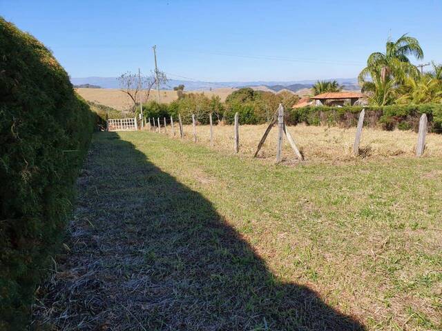 #CH0010 - Chácara para Venda em Cruzeiro - SP
