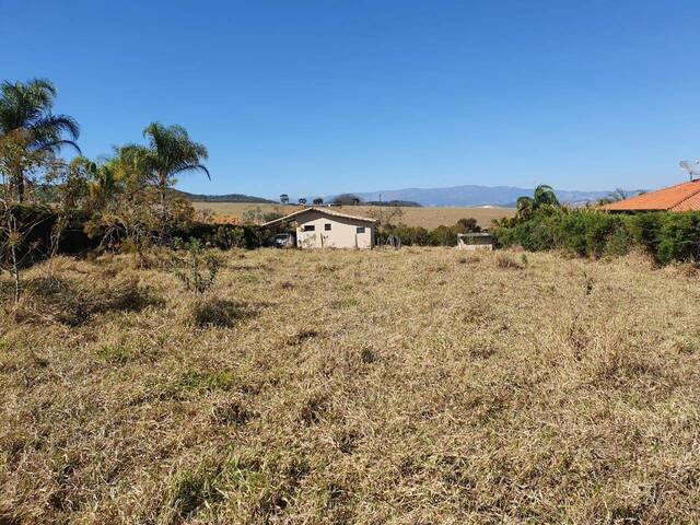 #CH0010 - Chácara para Venda em Cruzeiro - SP