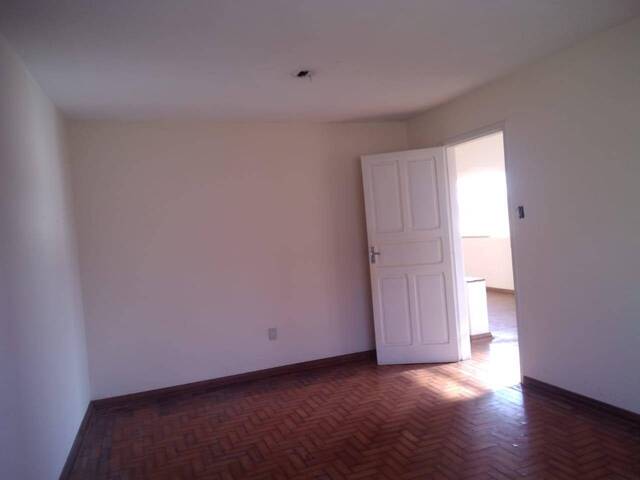 Casa para Venda em Cruzeiro - 2