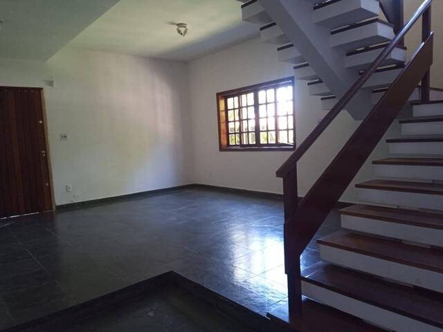 Sobrado para Venda em Cruzeiro - 4