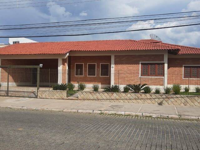 Casa para Venda em Cruzeiro - 3