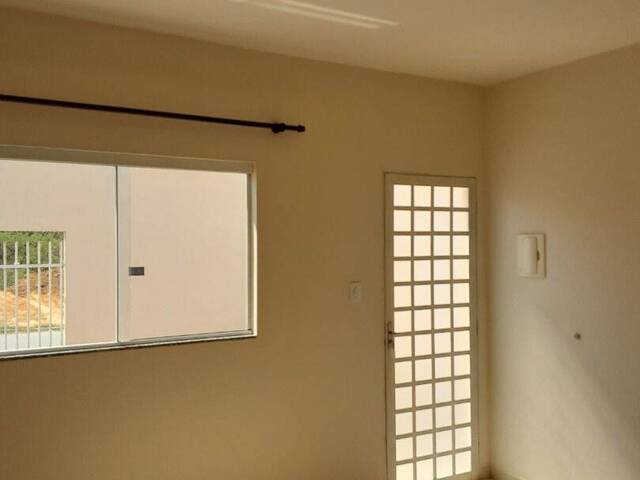 Casa para Venda em Cruzeiro - 4